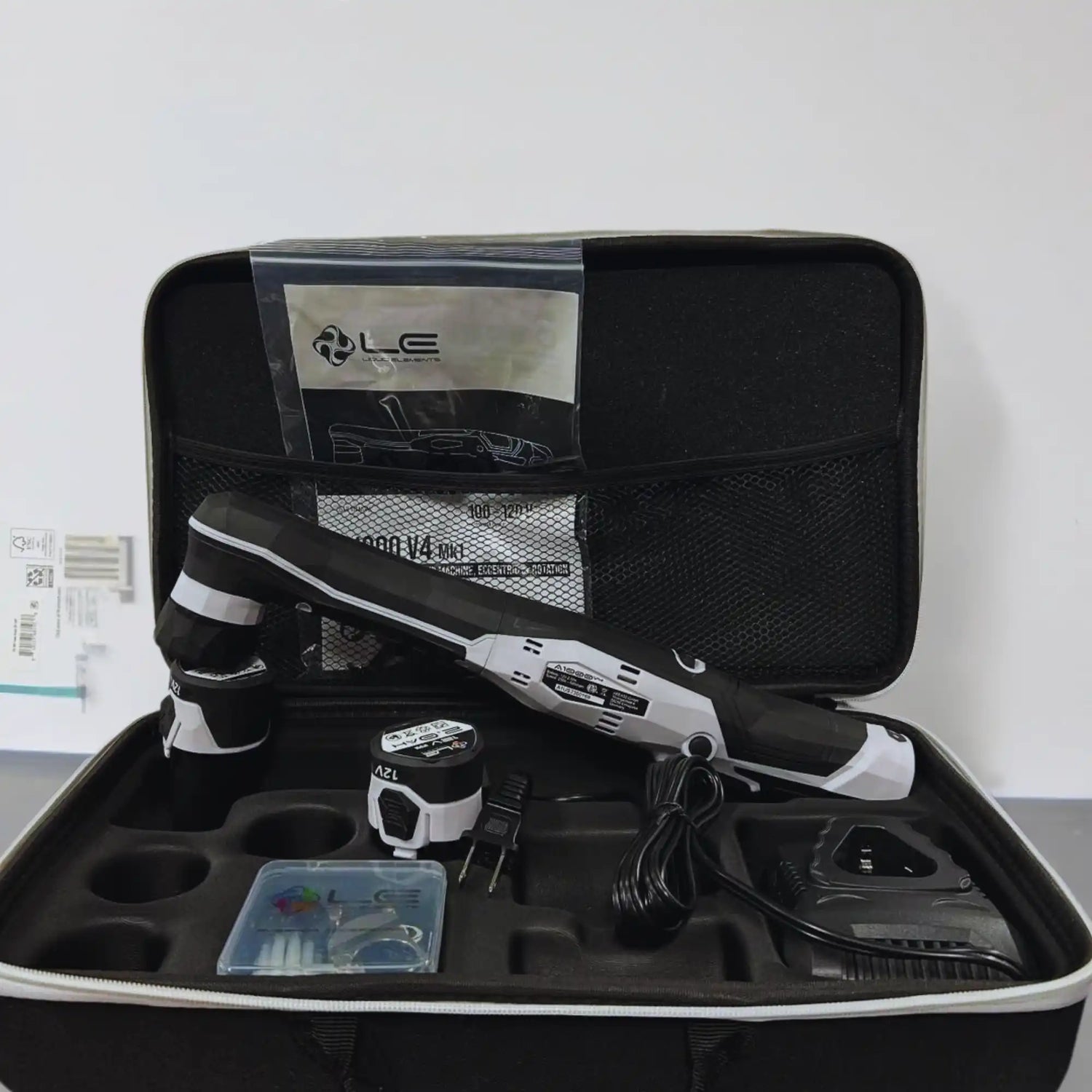 POLISHING & PAINT CORRECTION